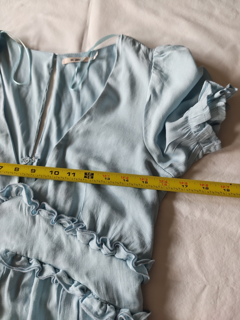 Francesca Mi Ami Light Blue Ruffled V-Neck Women’s Romper Shorts Size M - Picture 5 of 9